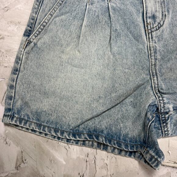 NWT BLANK NYC Pay Back A Line Jean Shorts SIZE 25 Pleated Blue Denim NEW - Picture 6 of 10